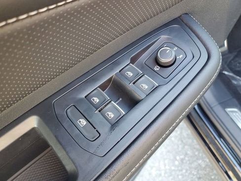 New 2026 Volkswagen Atlas Cross Sport SEL Premium R-Line image 16