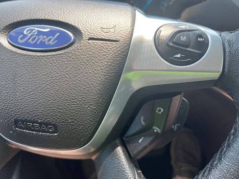 Used 2013 Ford Escape Titanium w/ Class II Trailer Tow Pkg AWD/4WD image 19
