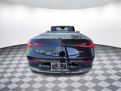Used 2025 Mercedes-Benz CLE 300 4MATIC Cabriolet image 10