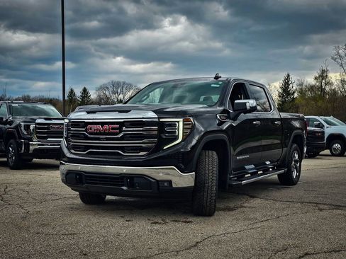 New 2026 GMC Sierra 1500 SLT w/ SLT Premium Plus Package AWD/4WD image 9