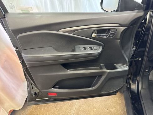 Used 2023 Honda Ridgeline RTL image 21