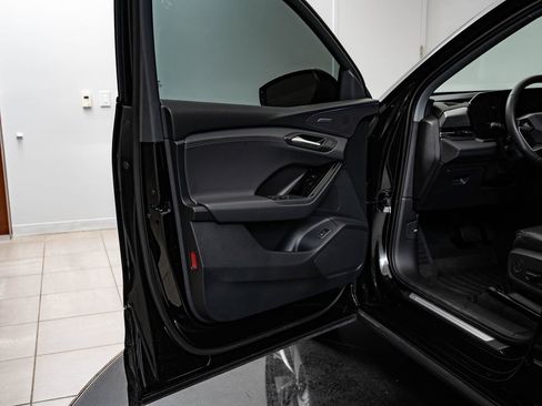 Used 2025 Audi Q6 e-tron Premium Plus w/ Premium Plus AWD/4WD image 27