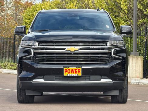 Used 2023 Chevrolet Tahoe LT w/ Luxury Package image 9