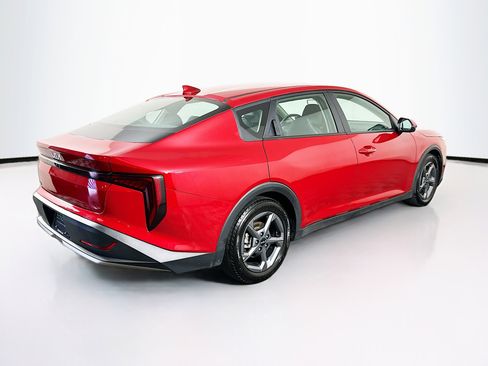 Used 2025 Kia K4 LXS image 9