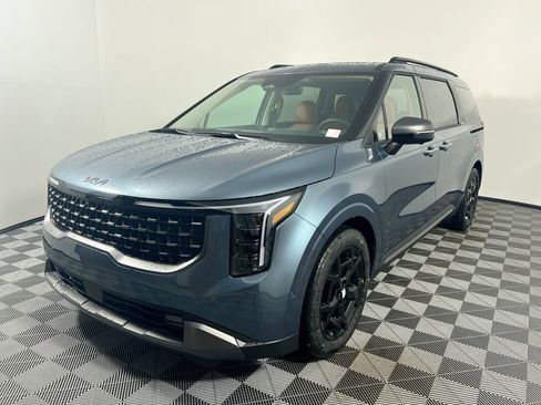 Certified 2026 Kia Carnival SX Prestige image 9