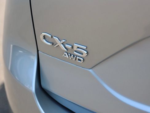 Used 2023 MAZDA CX-5 AWD 2.5 S w/ Select Package image 9