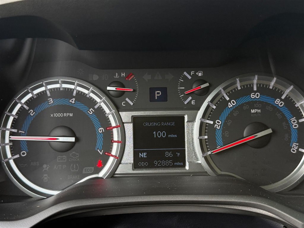 Used 2018 Toyota 4Runner TRD Off-Road Premium AWD/4WD image 37