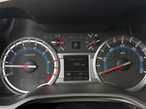 Used 2018 Toyota 4Runner TRD Off-Road Premium AWD/4WD image 37