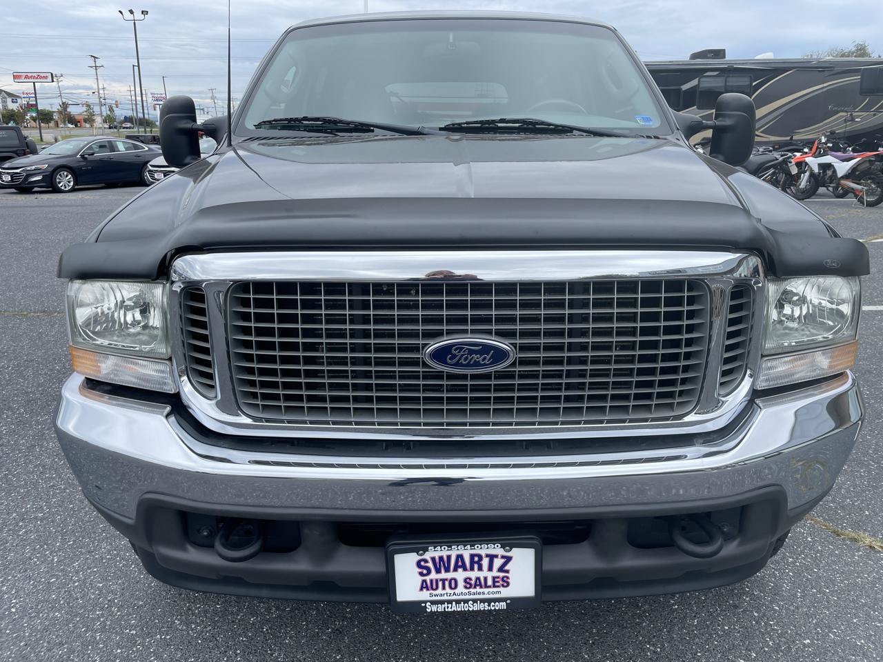 Used 2003 Ford Excursion XLT AWD/4WD image 8