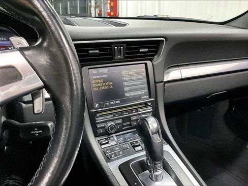 Used 2015 Porsche 911 Carrera image 19
