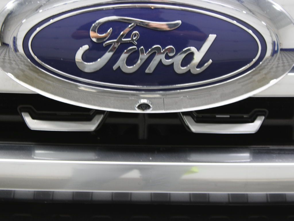 Used 2024 Ford F250 Platinum AWD/4WD image 62