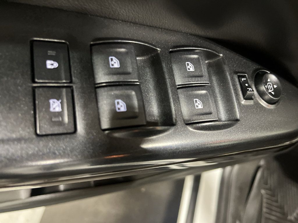 Used 2021 GMC Canyon Elevation w/ Trailering Package AWD/4WD image 28