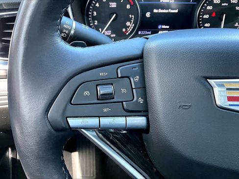 Used 2023 Cadillac XT6 Premium Luxury w/ Technology Package AWD/4WD image 22