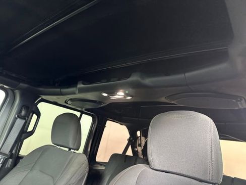 Used 2023 Jeep Wrangler Unlimited w/ Cold Weather Group AWD/4WD image 12