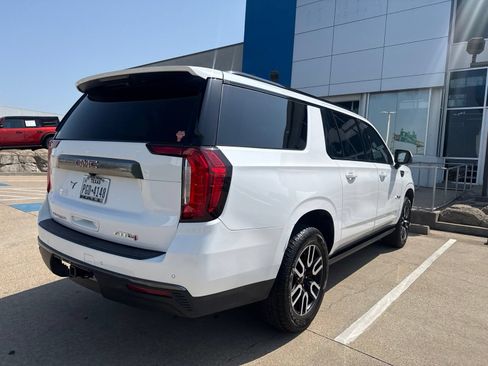 Used 2021 GMC Yukon XL AT4 w/ AT4 Premium Plus Package AWD/4WD image 6