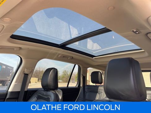 Used 2024 Lincoln Aviator Reserve w/ Equipment Group 201A image 20