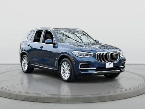 Used 2023 BMW X5 xDrive40i w/ Executive Package AWD/4WD image 1
