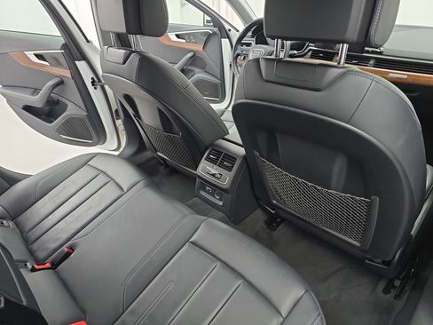 Used 2022 Audi A4 2.0T Premium Plus w/ Premium Plus Package image 11