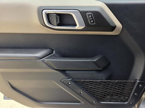 Used 2024 Ford Bronco Wildtrak AWD/4WD image 20