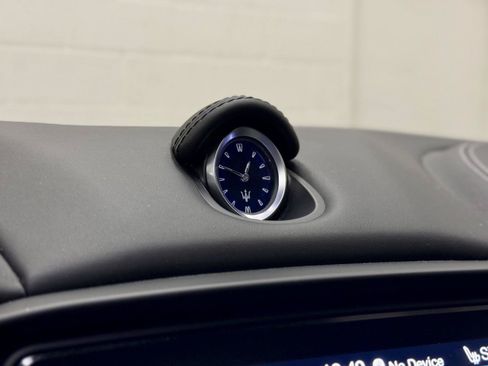 Used 2019 Maserati Ghibli GranLusso RWD image 30