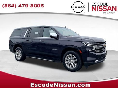 Used 2024 Chevrolet Suburban Premier RWD image 1