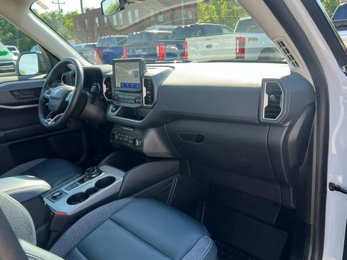 Used 2024 Ford Bronco Sport Outer Banks w/ Tech Package AWD/4WD image 22