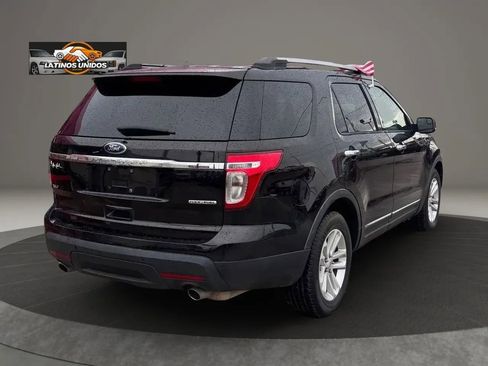 Used 2014 Ford Explorer XLT w/ Equipment Group 201A image 6