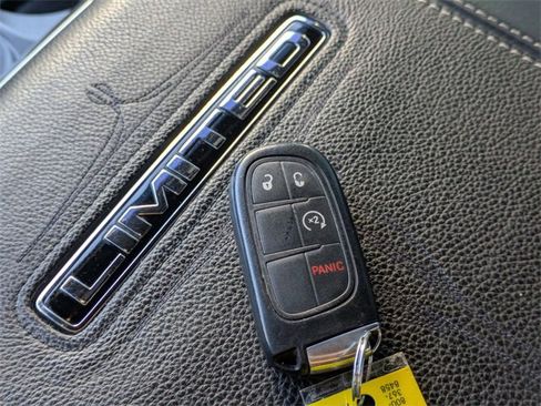 Used 2018 RAM 2500 Limited image 33