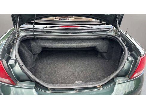 Used 2001 Chrysler Sebring LX FWD image 12