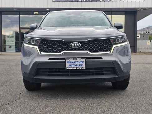 Used 2021 Kia Sorento LX AWD/4WD image 6