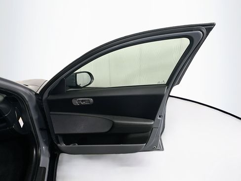 Used 2024 Hyundai Ioniq 6 SE image 32