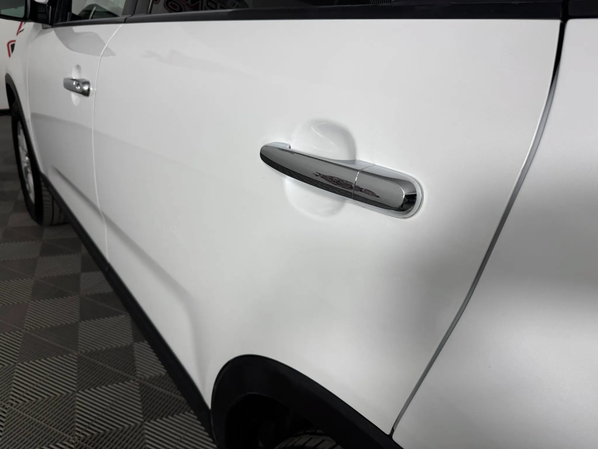 Used 2015 Kia Sorento LX FWD image 23