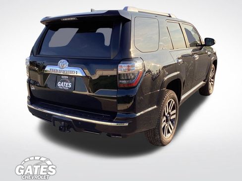Used 2023 Toyota 4Runner Limited AWD/4WD image 10