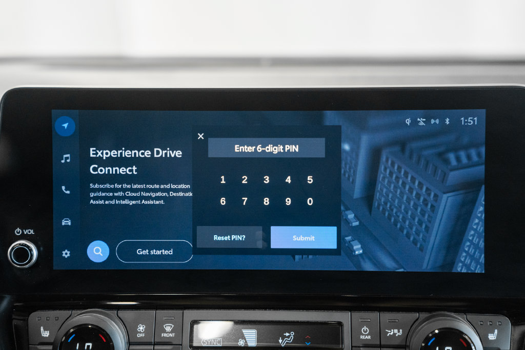 Used 2025 Toyota Grand Highlander AWD image 15