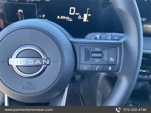 New 2026 Nissan Kicks SV image 18