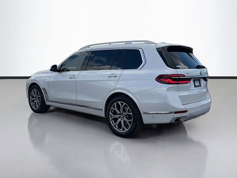 Used 2023 BMW X7 xDrive40i w/ Executive Package image 6