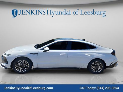 New 2026 Hyundai Sonata Limited FWD image 6