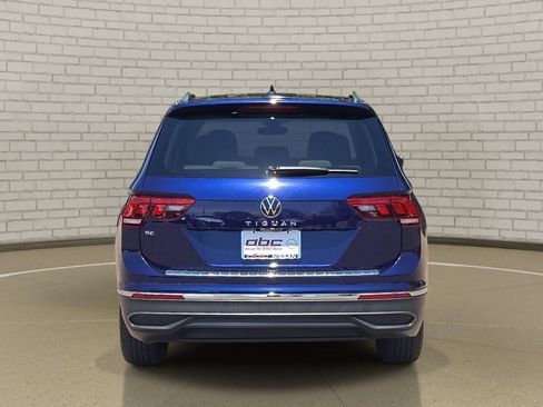 Used 2022 Volkswagen Tiguan SE FWD image 6