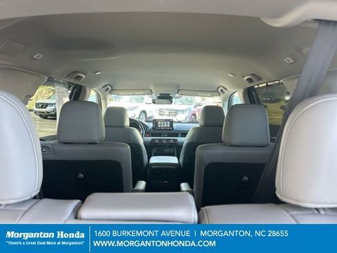Used 2023 Honda Pilot EX-L image 32