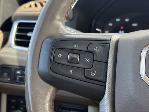 Used 2022 GMC Yukon Denali w/ Denali Ultimate Package AWD/4WD image 26
