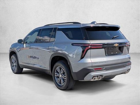 New 2026 Chevrolet Traverse LT w/ Driver Confidence Package AWD/4WD image 9
