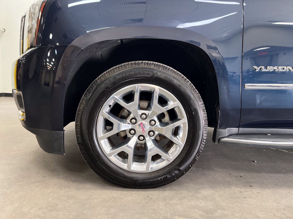 Used 2017 GMC Yukon SLT w/ HD Trailering Package RWD image 29