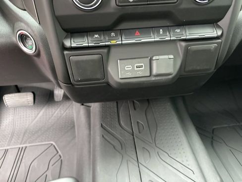 New 2025 Chevrolet Silverado 1500 W/T w/ WT Value Package image 17
