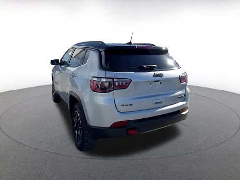 Used 2025 Jeep Compass Trailhawk image 11