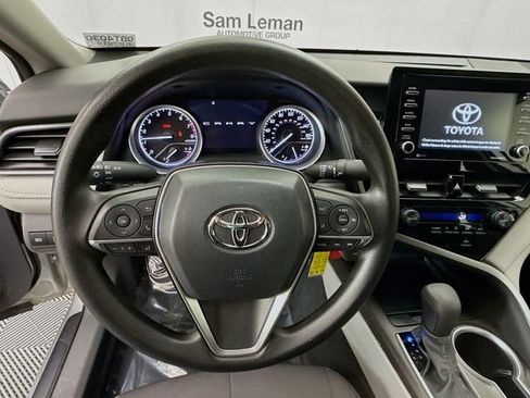 Used 2022 Toyota Camry LE image 11