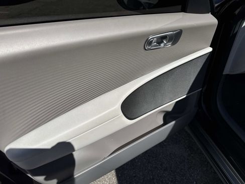 Used 2023 Hyundai Ioniq 6 SEL image 12