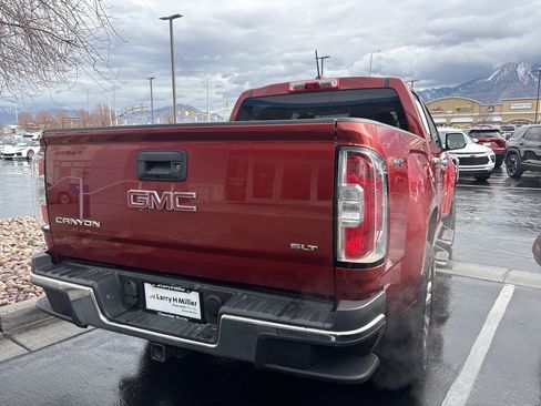Used 2015 GMC Canyon SLT image 5