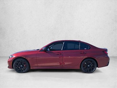 Used 2026 BMW 330i Sedan w/ M Sport Package RWD image 5
