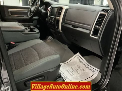 Used 2015 RAM 1500 Big Horn AWD/4WD image 36