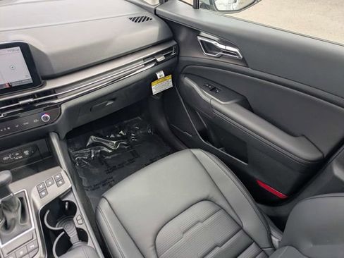 New 2026 Kia Sportage SX AWD/4WD image 16